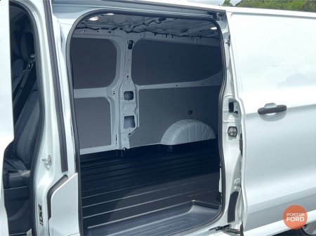 2026 Ford Transit Custom - thumbnail 8
