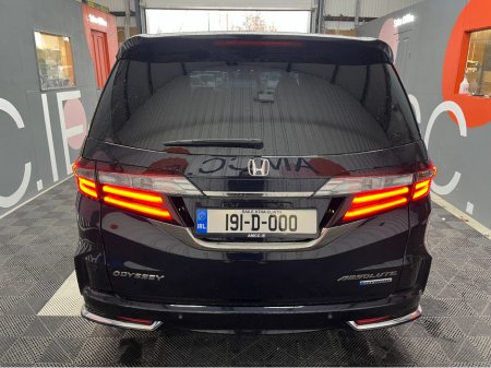 2019 Honda Odyssey €26950! 2019 HONDA ODYSSEY 7 SEATER AUTOMATIC HYBRID ABSOLUTE EX SENSING 2.0 AUTOMATIC / CRUISE CONTROL / 360° CAMERA / ELECTRIC HEATED SEATS / €26,950 thumbnail