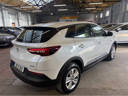 2018 Opel Grandland X - thumbnail 13