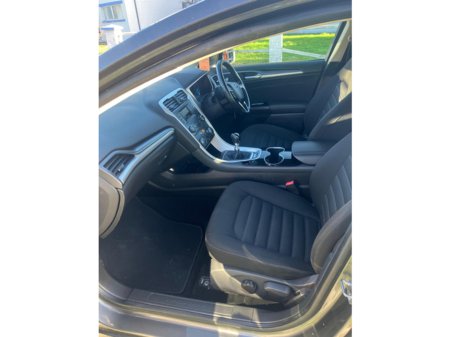 2015 Ford Mondeo ZETEC 2.0 TDCI 150PS ESTATE 4DR thumbnail