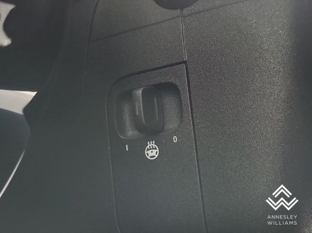 2025 Mercedes-Benz CLA Class - thumbnail 29