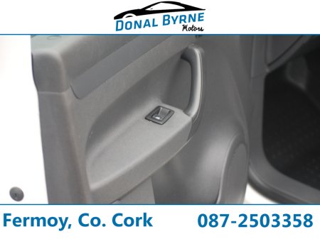 2015 Volkswagen Caddy VAN 1.6 TDI 75HP 5 5SPEED 5DR €9,950 thumbnail