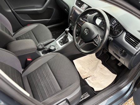 2019 Skoda Octavia 1.6 TDI 115 Ambition - Estate €13,990 thumbnail