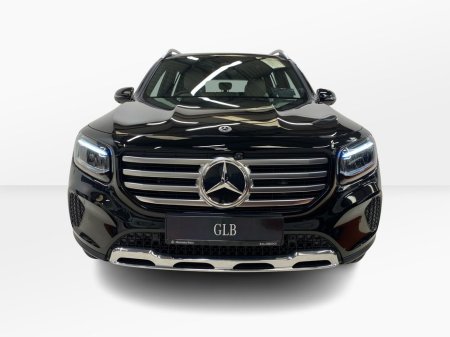 2025 Mercedes-Benz GLB - thumbnail 10