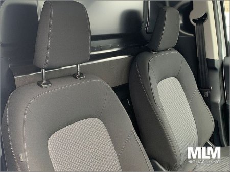 2025 Ford Courier LEADER 1.5 L ECOBLUE 100BHP M6 F, Price Ex VAT €18,659 thumbnail