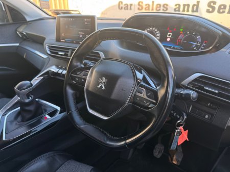 2018 Peugeot 3008 ALLURE 1.5 BLUE HDI 130 6 6.2 4DR €14,800 thumbnail