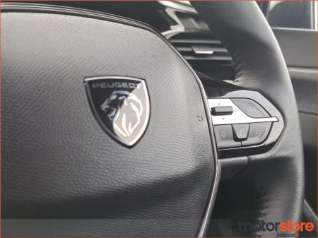 2025 Peugeot 308 1.2 Puretech 130bhp Allure Auto €35,900 thumbnail