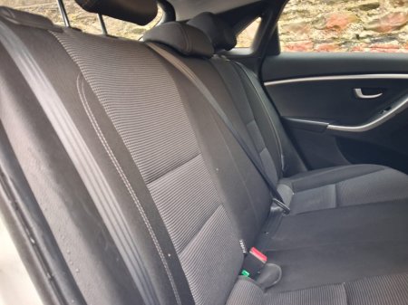 2012 Hyundai i30 1.4L Diesel Classic €3,999 thumbnail