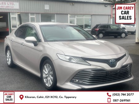2019 Toyota Camry - thumbnail 1