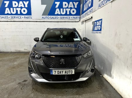 2022 Peugeot 2008 - thumbnail 2