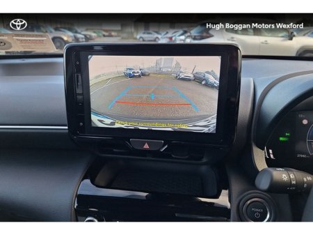 2025 Toyota Yaris Cross CROSS LUNA HYBRID €30,995 thumbnail