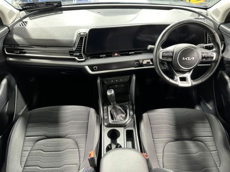 2023 Kia Sportage - thumbnail 9