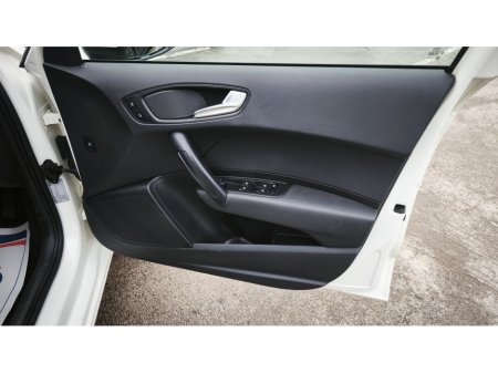 2014 Audi A1 1.6 TDI SE SPORTBACK 105PS  1 Year Warranty €10,950 thumbnail