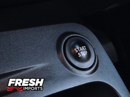 2016 Renault Captur ONLY 75KMS AUTOMATIC thumbnail