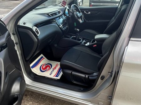 2020 Nissan Qashqai - thumbnail 6