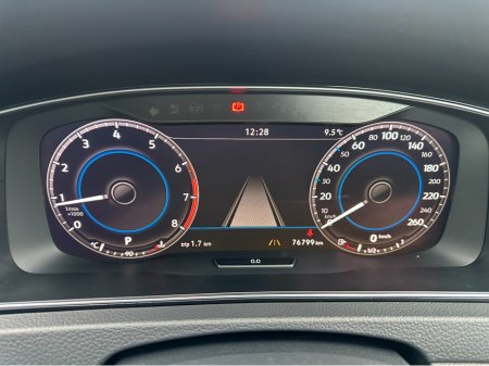 2019 Volkswagen Golf Highline 1.4 TSI DSG €20,700 thumbnail