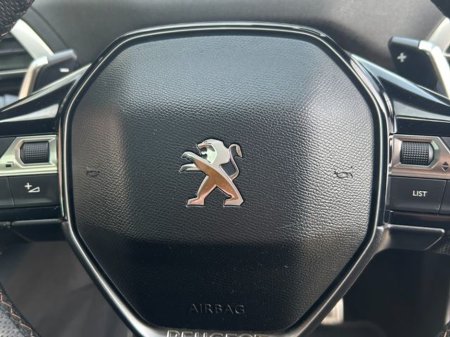 2019 Peugeot 3008 - thumbnail 19