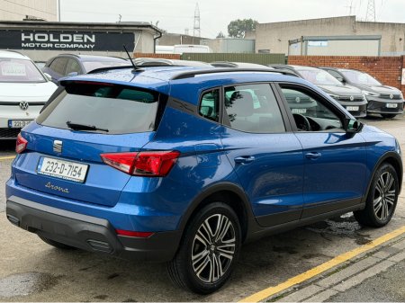 2023 SEAT Arona PARKING SENSORS..APPLE CARPLAY & ANDROID AUTO €17,950 thumbnail