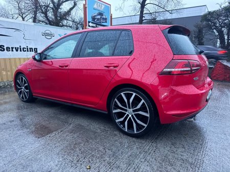2016 Volkswagen Golf GTD 2.0 TDI MANUAL 6SPEED FWD 184BHP 5DR €16,950 thumbnail