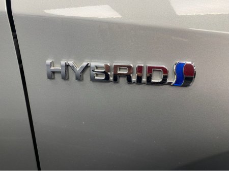 2018 Toyota Auris HYBRID LUNA SPORT@ WALTONS GARAGE RANELAGH €17,950 thumbnail