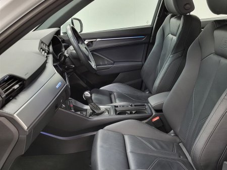 2024 Audi Q3 45 TFSI E S Tronic S line €43,975 thumbnail