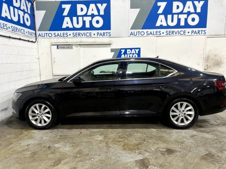 2018 Skoda Superb - thumbnail 4