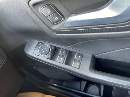 2022 Ford Kuga - thumbnail 16