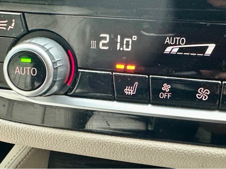 2017 BMW 5 Series M SPORT 4DR AUTO thumbnail