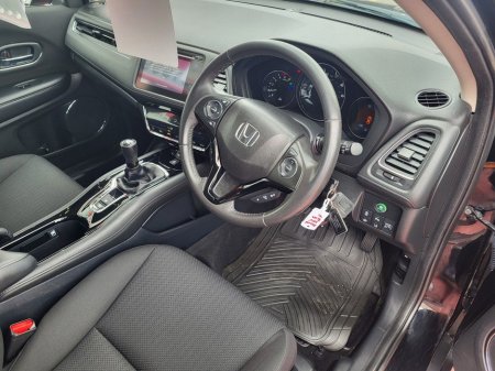 2019 Honda HR-V 1.6 DTEC ES Navi €20,950 thumbnail