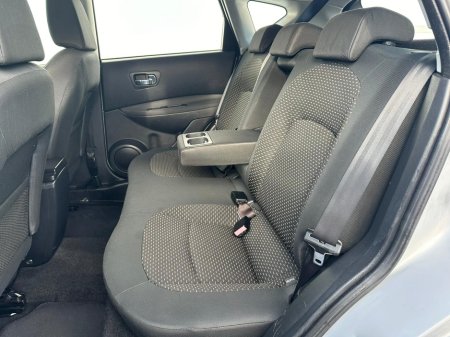 2009 Nissan Qashqai 1.5 D SE 105BHP SERVICE HISTORY €3,900 thumbnail