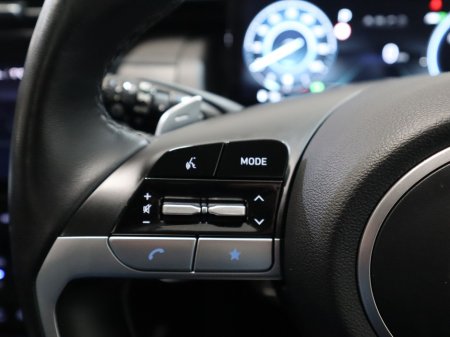 2023 Hyundai Tucson *69* ULTIMATE TGDI PHEV T-GDI 4x4 €33,900 thumbnail