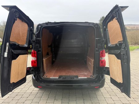 2020 Vauxhall Vivaro - thumbnail 17