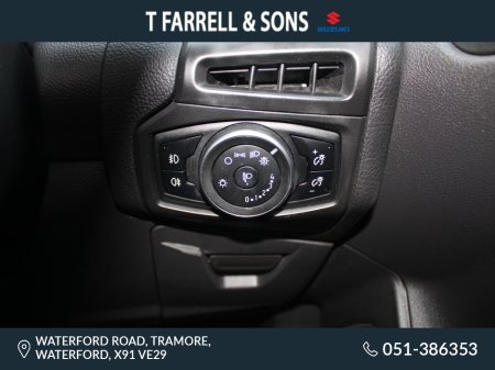 2018 Ford Focus - thumbnail 18