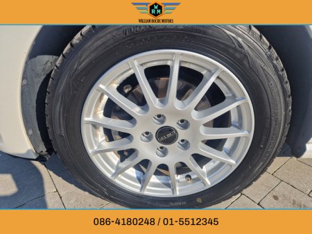 2012 Volkswagen Polo - thumbnail 7