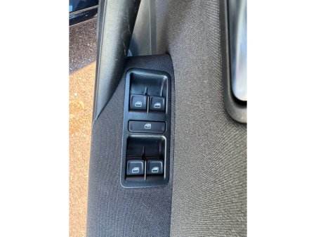 2016 Volkswagen Polo 1.2 TSI Automatic DSG high spec €13,495 thumbnail