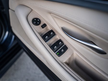 2015 BMW 5 Series - thumbnail 30