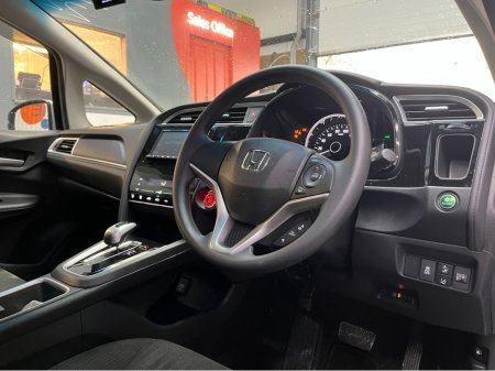 2022 Honda Shuttle €17950 2022 HONDA SHUTTLE HYBRID SENSING 1.5 AUTOMATIC / CRUISE CONTROL / REVERSE CAMERA AND MORE €17,950 thumbnail