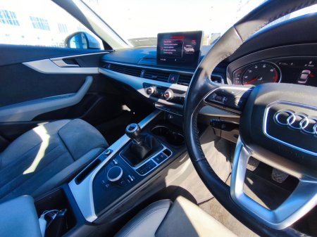 2019 Audi A4 - thumbnail 16