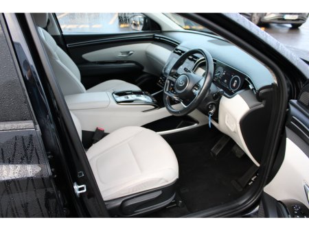2021 Hyundai Tucson 2WD Executive HEV Auto €31,950 thumbnail