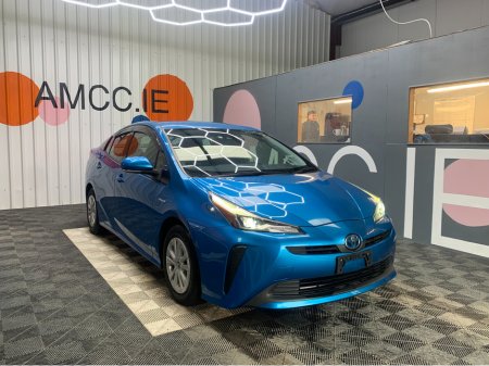 2019 Toyota Prius 1.8 HYBRID / 65k KMs / Cruise Control, Reverse Camera & More