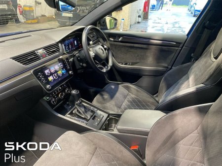 2023 Skoda Superb - thumbnail 4