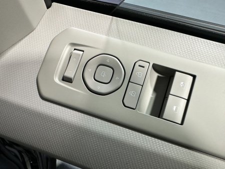 2026 Kia PV5 K4 Passenger 5 Seater €47,500 thumbnail