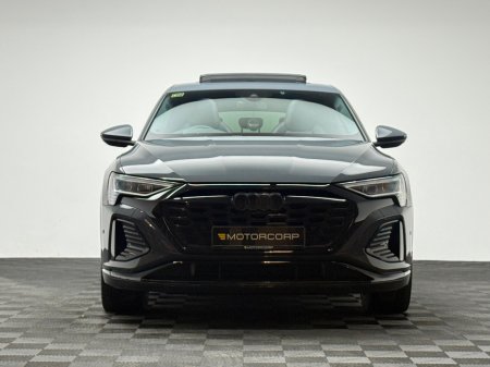2024 Audi Q8 e-tron S LINE 55 E-TRON *PAN ROOF* €79,990 thumbnail
