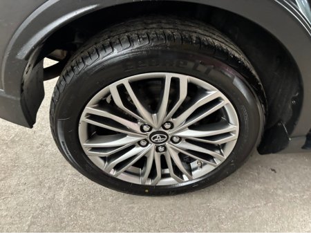 2023 Toyota C-HR HYBRID SOL 4DR AUTO €25,499 thumbnail