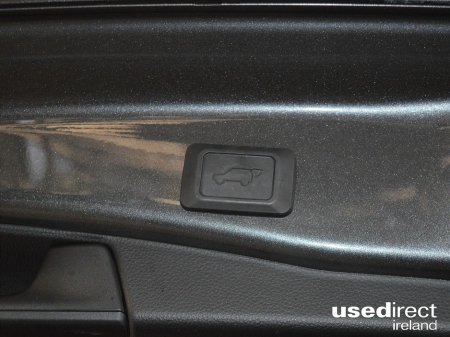 2023 Toyota Rav4 2.5 Hybrid Sol 2WD €37,499 thumbnail