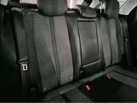 2020 Peugeot 3008 - thumbnail 15