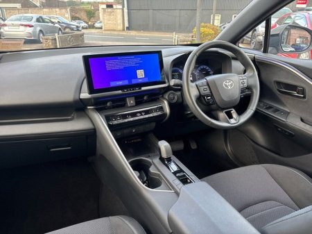 2025 Toyota C-HR - thumbnail 6