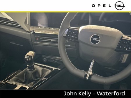 2026 Opel Astra 1.2 ELEHANCE 130 BHP €36,700 thumbnail