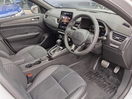 2025 Renault Arkana - thumbnail 3