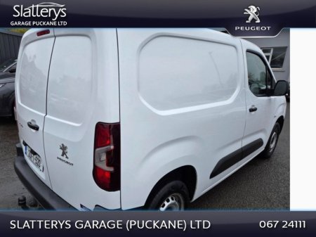2020 Peugeot Partner - thumbnail 6